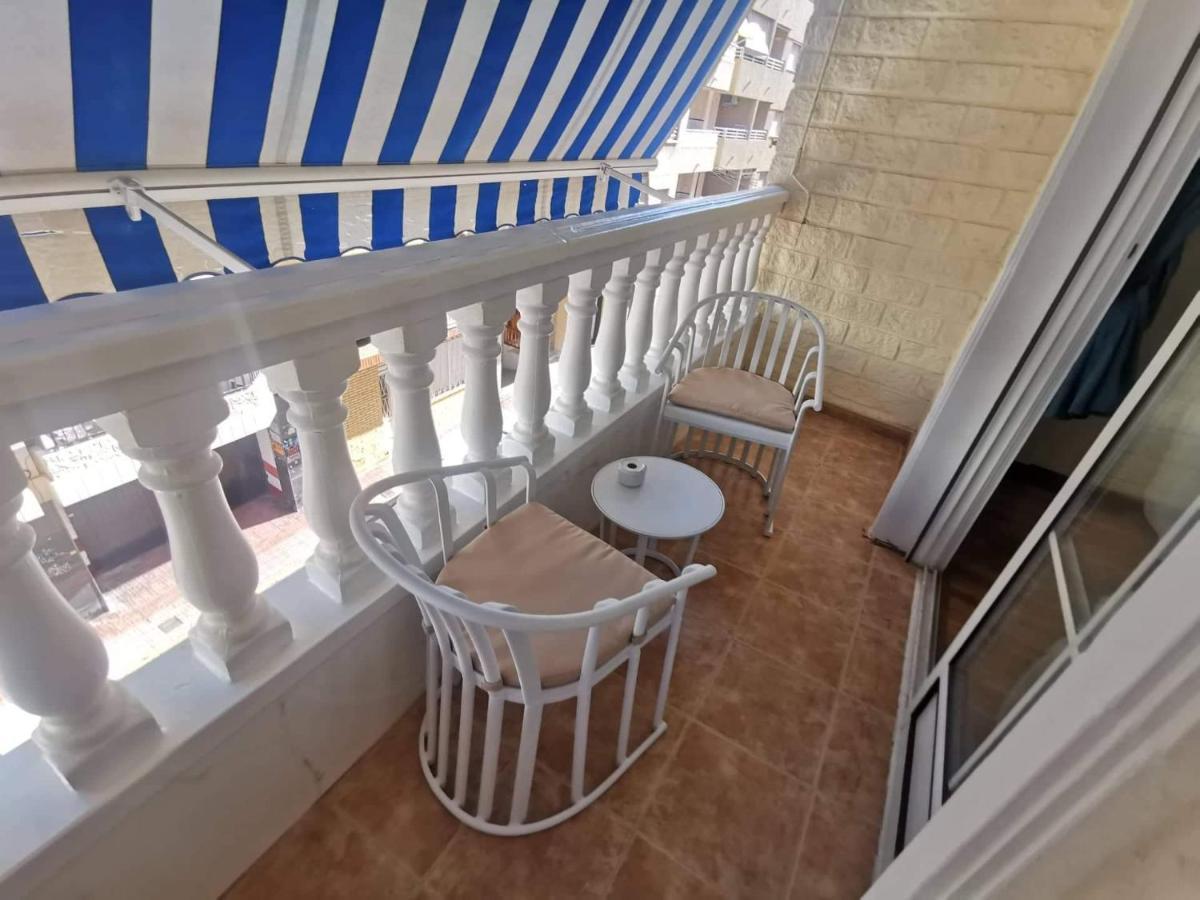 Bonita Apartamento Torrevieja Bagian luar foto